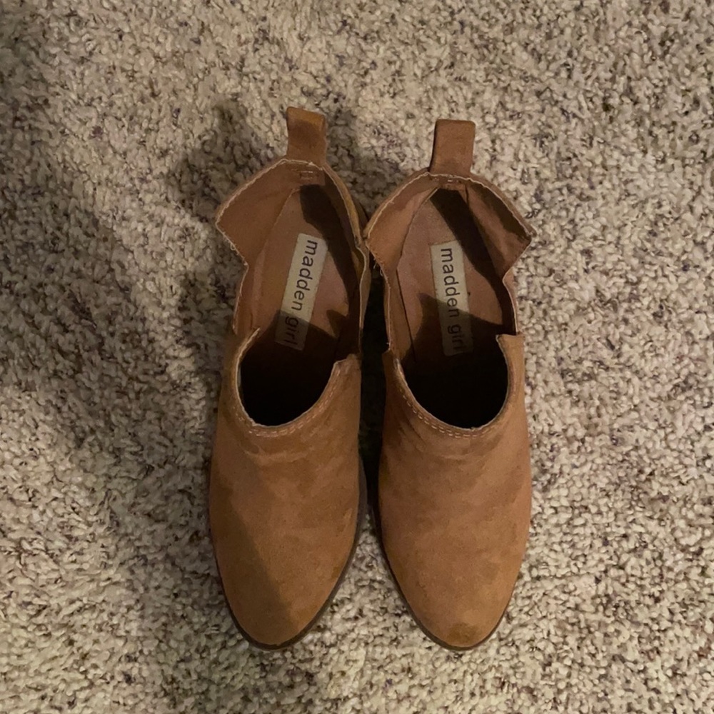 Steve Madden 8.5
